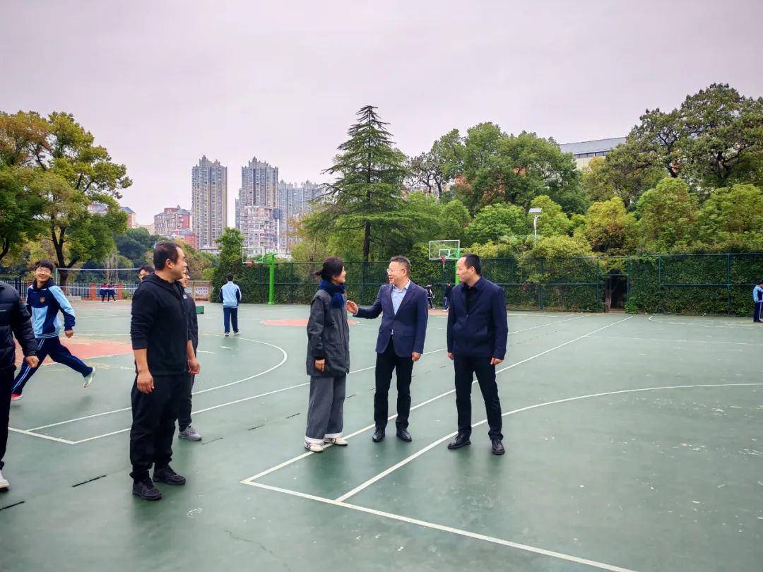 教程辅助！“中至九江讨赏开挂神器免费”详细分享装挂步骤教程-第1张图片