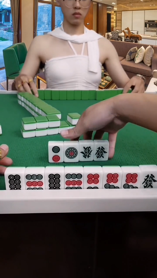 分享实测辅助“蜀山四川麻将外卦神器下载安装免费(透视)”详细开挂玩法-第2张图片