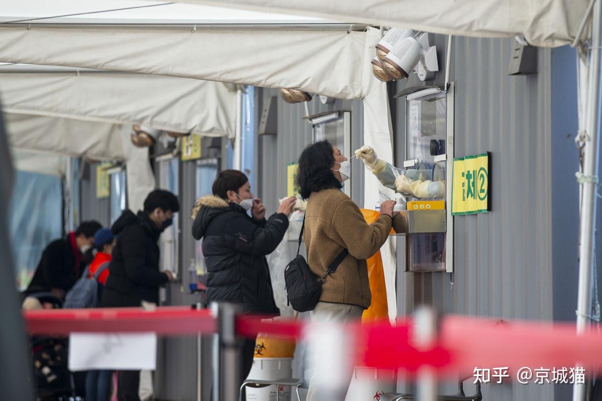 “上海新增无症状降至1万以下	” 上海无新增本土新冠肺炎病例？-第2张图片